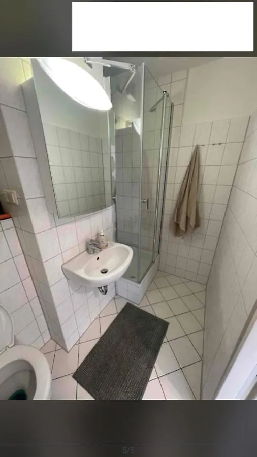 Mauer Castle Apartment Berlin